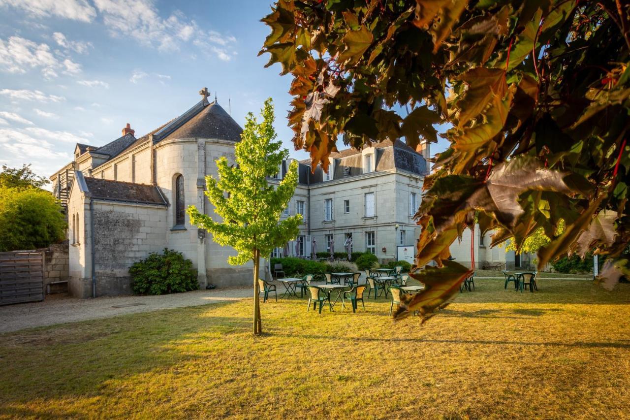 Hotel Mileade Le Domaine De La Blairie - Saumur Saint-Martin-de-la-Place エクステリア 写真