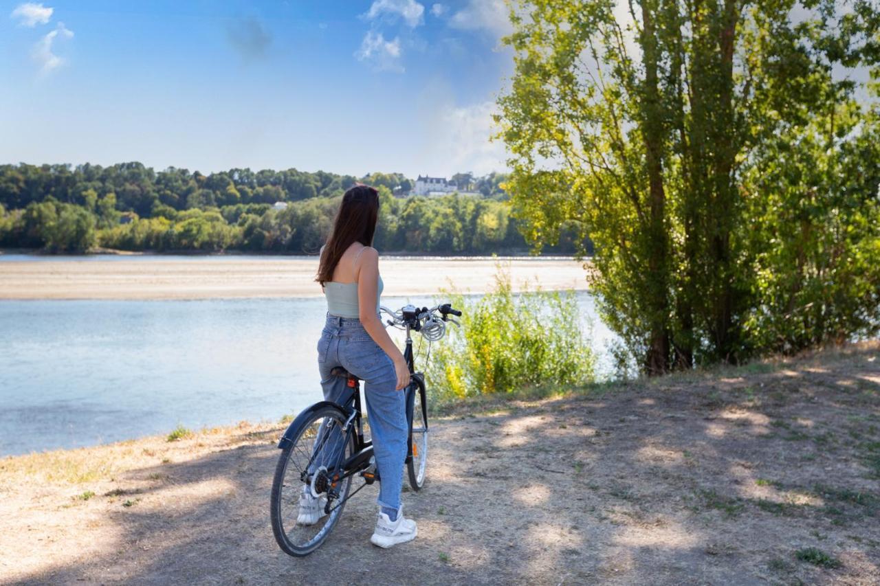 Hotel Mileade Le Domaine De La Blairie - Saumur Saint-Martin-de-la-Place エクステリア 写真
