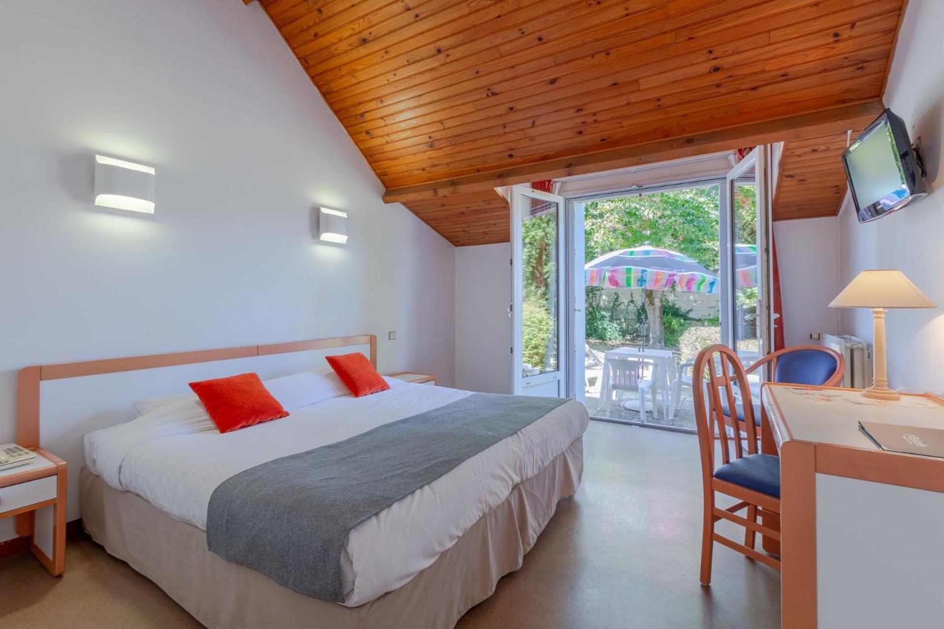Hotel Mileade Le Domaine De La Blairie - Saumur Saint-Martin-de-la-Place エクステリア 写真