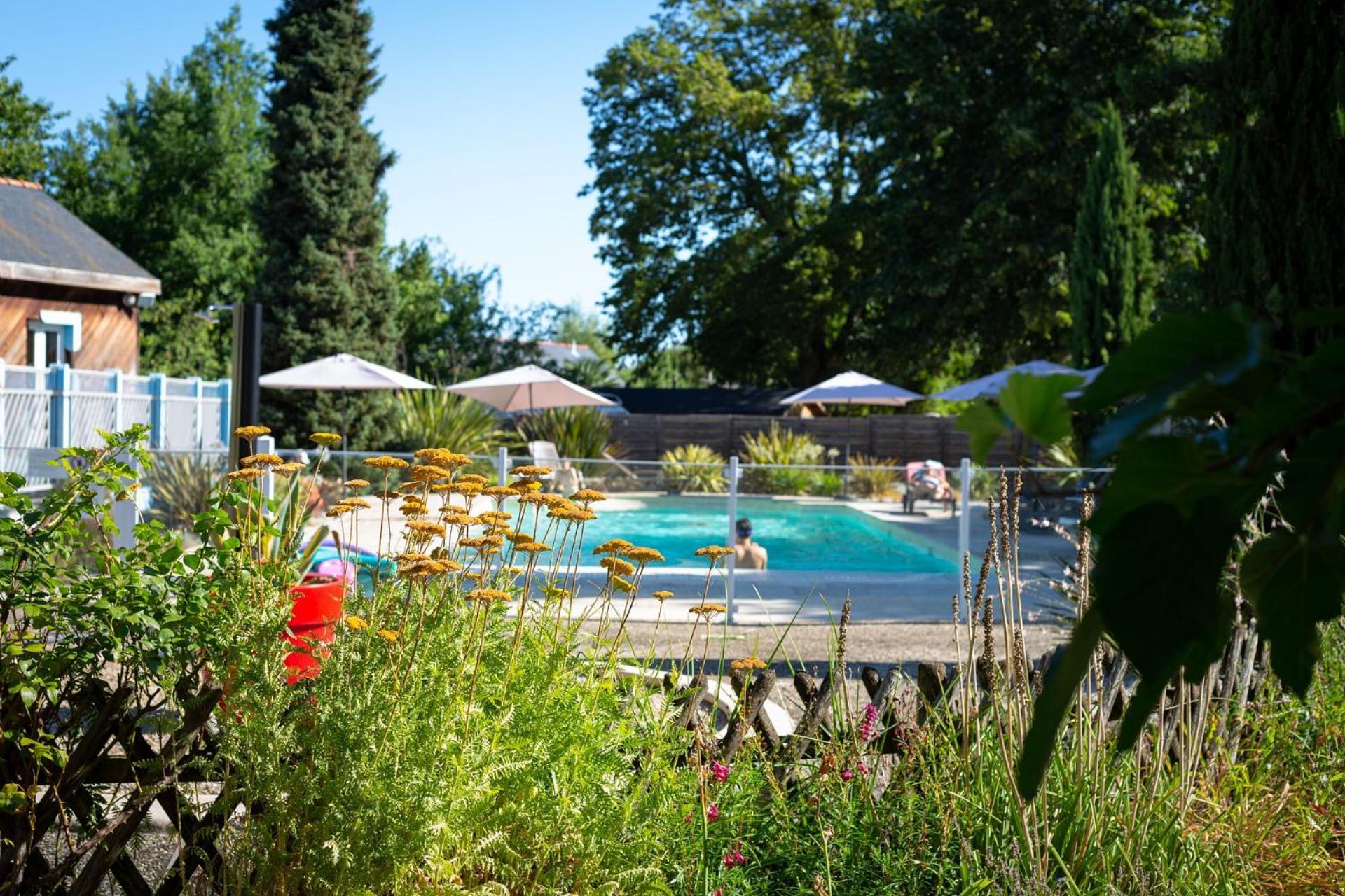 Hotel Mileade Le Domaine De La Blairie - Saumur Saint-Martin-de-la-Place エクステリア 写真