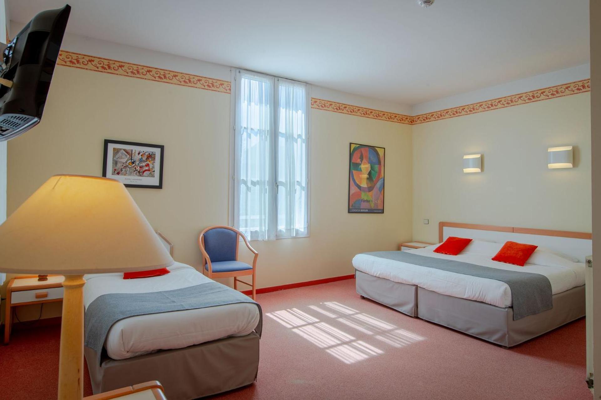 Hotel Mileade Le Domaine De La Blairie - Saumur Saint-Martin-de-la-Place エクステリア 写真