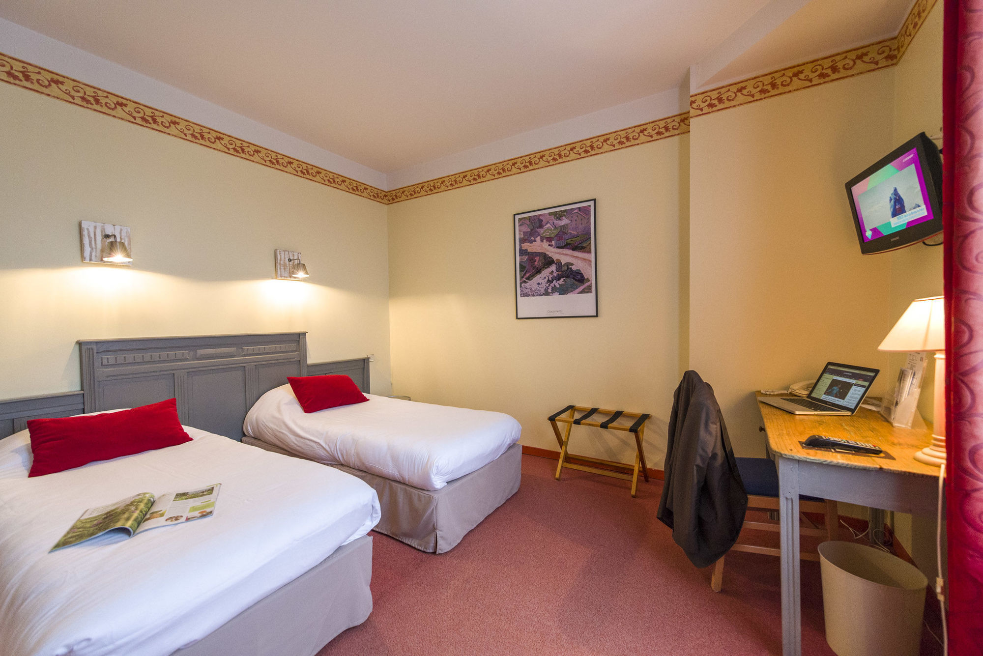 Hotel Mileade Le Domaine De La Blairie - Saumur Saint-Martin-de-la-Place エクステリア 写真