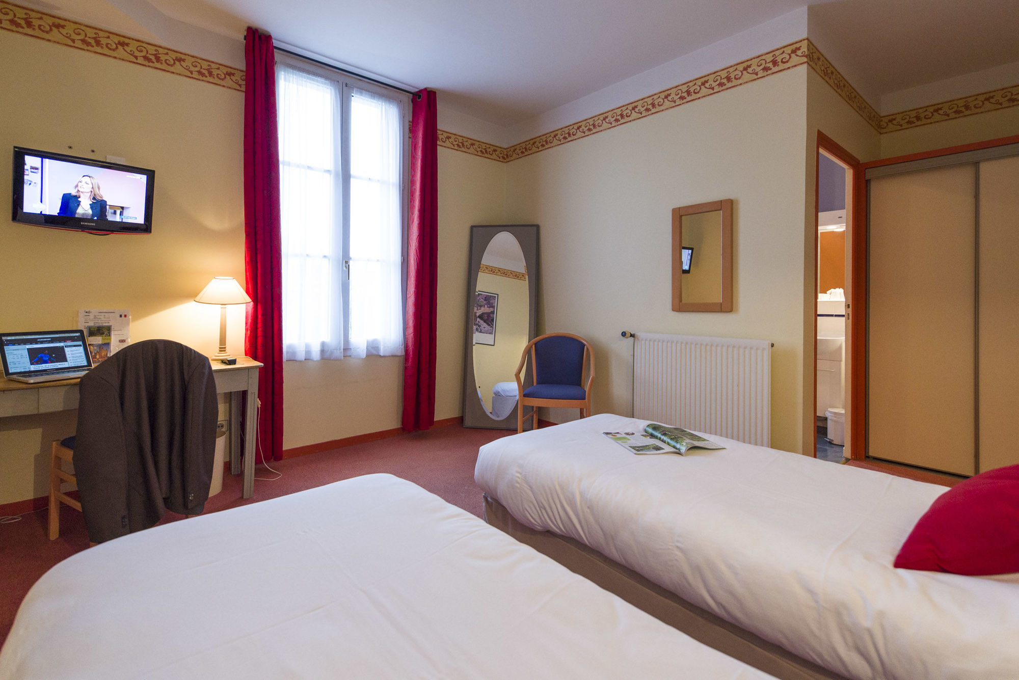 Hotel Mileade Le Domaine De La Blairie - Saumur Saint-Martin-de-la-Place エクステリア 写真