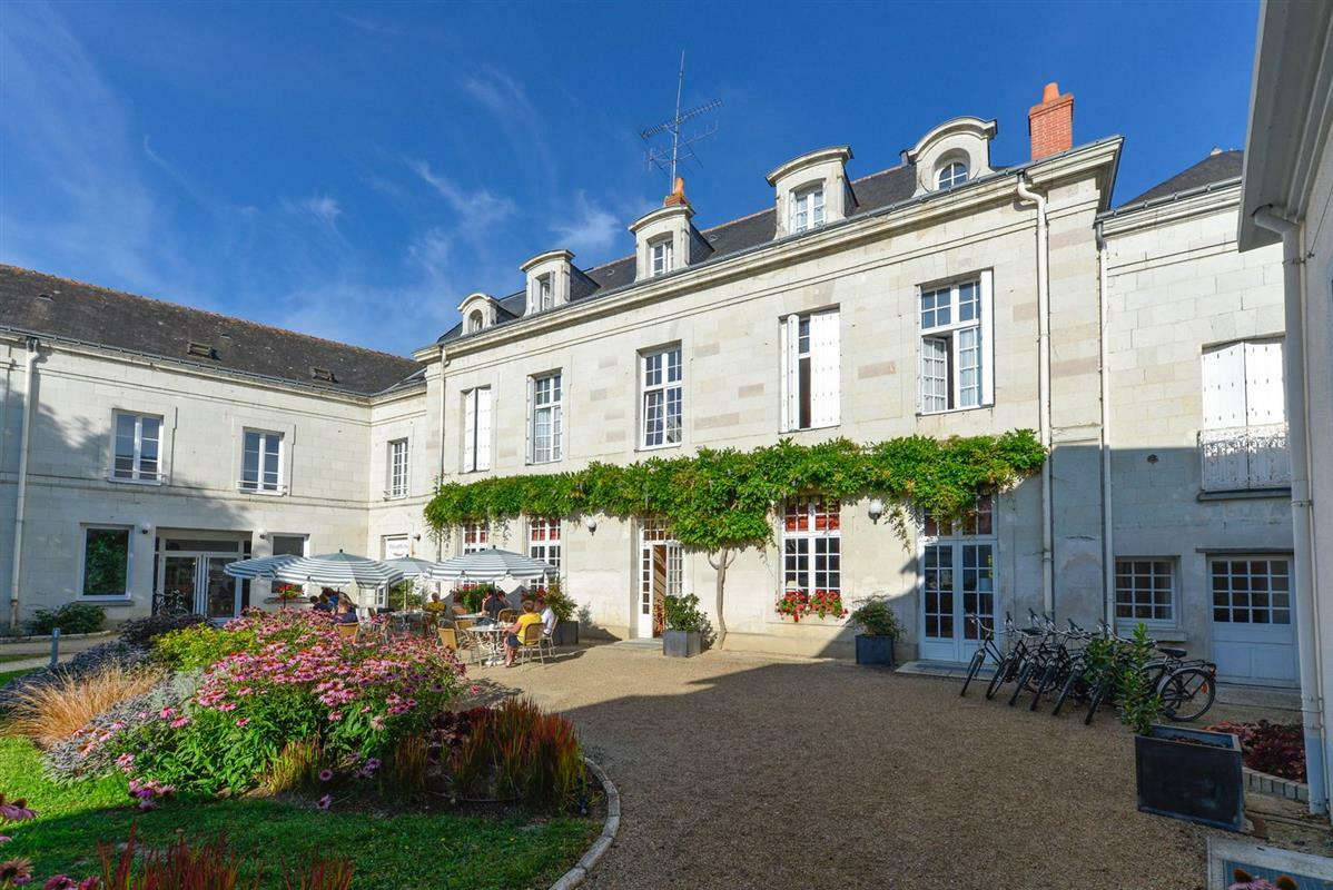 Hotel Mileade Le Domaine De La Blairie - Saumur Saint-Martin-de-la-Place エクステリア 写真